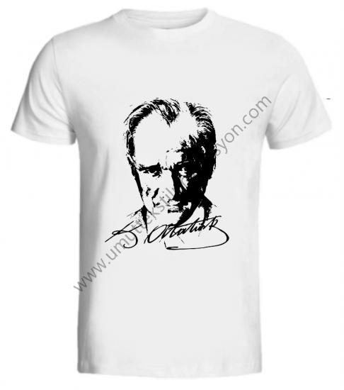 En Ucuz Atatürk Baskılı Tişört